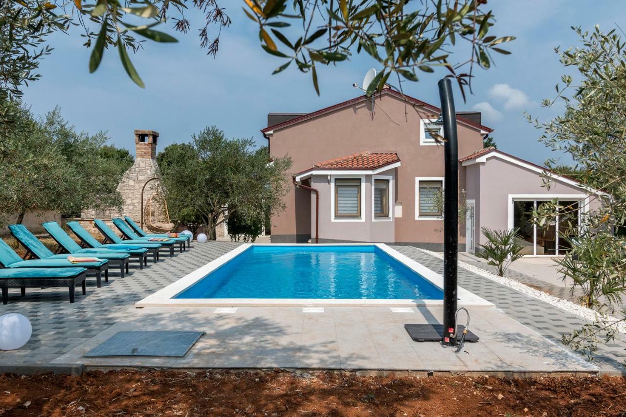 Villa Sunshine Пула Экстерьер фото