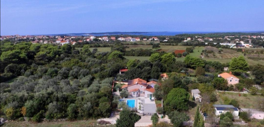 Villa Sunshine Пула Экстерьер фото